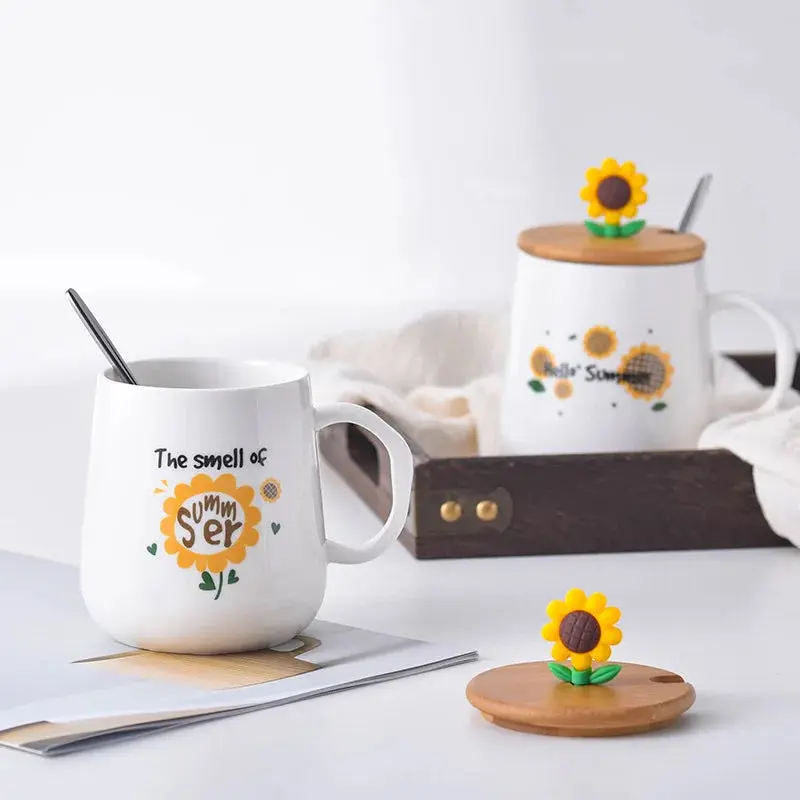 (Net) Summer Sunflower Ceramic Cup with CapWhite